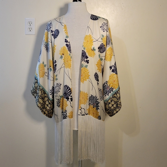 Zara Basic: Women's Small DAMAGED Floral Kimono Cover up - Picture 1 of 14